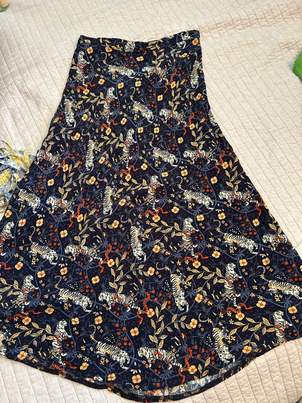 NWT urban outfitters novelty floral tiger animal printed midi flowy skirt S - Picture 11 of 11